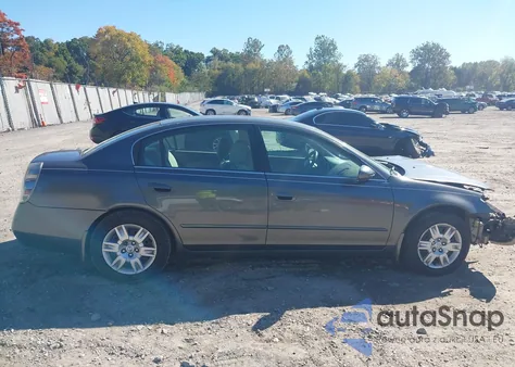 2005 Nissan Altima 2.5 S from USA, damaged, VIN 1N4AL11D55C954998